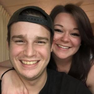 Meet your Posher, Lena